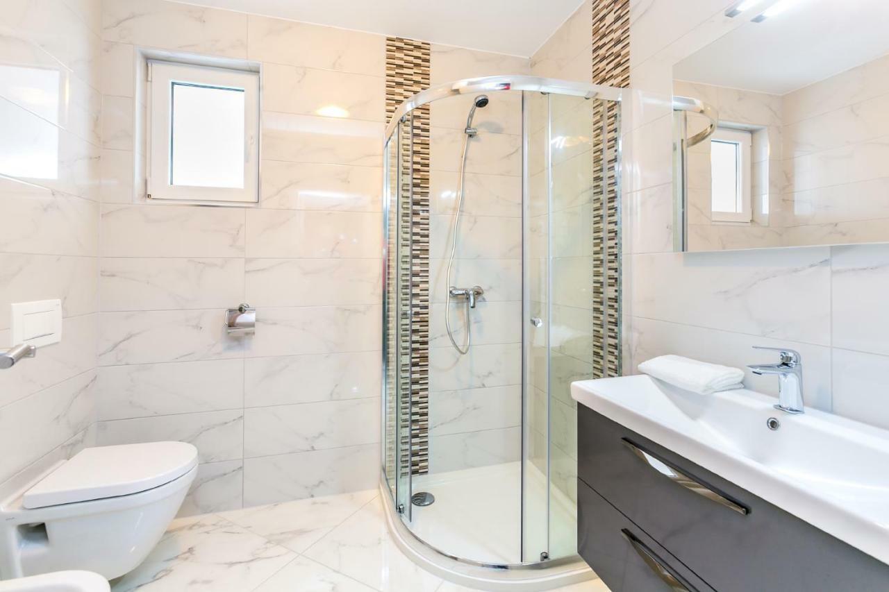 Dragan K2 Hotel Medulin Ngoại thất bức ảnh