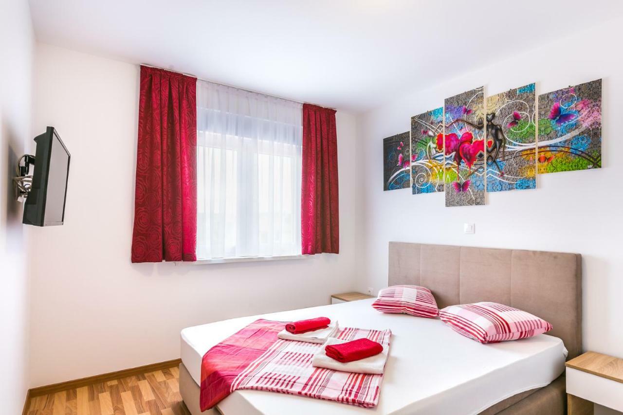 Dragan K2 Hotel Medulin Ngoại thất bức ảnh