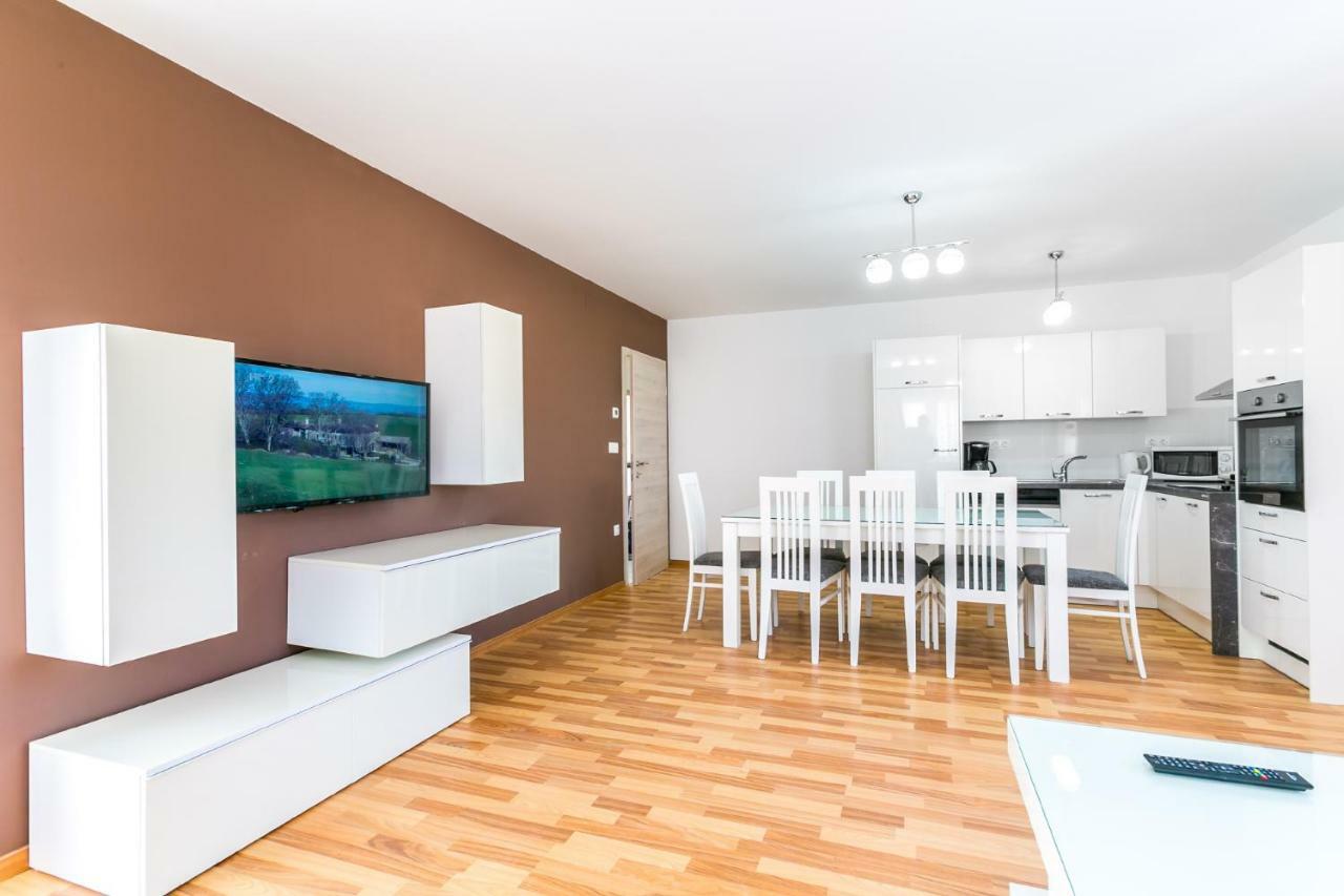 Dragan K2 Hotel Medulin Ngoại thất bức ảnh